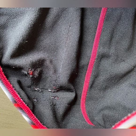 Speedo Liquid Velocity Flyback Women’s Competitive Swimsuit Black Red Size 8/34 - Picture 8 of 8